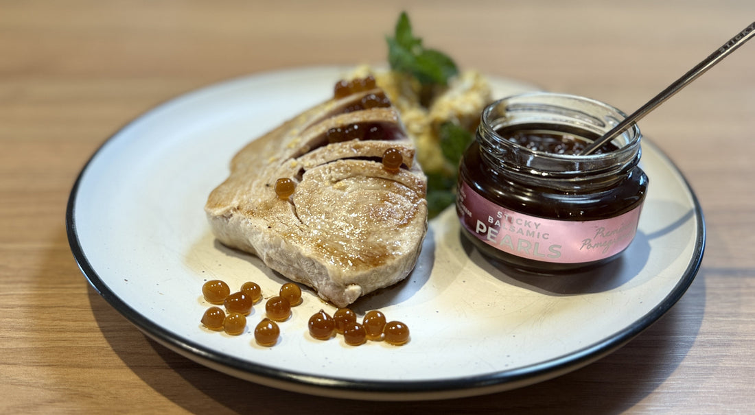 Tuna & Salad with Sticky Balsamic Premium Pomegranate: A Flavor-Packed Meal